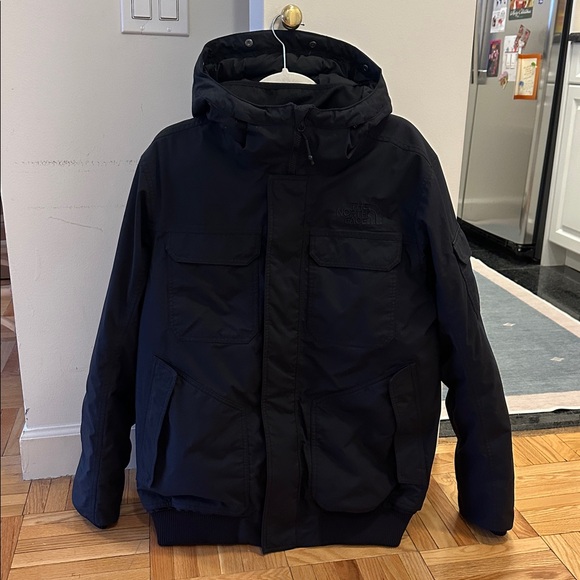 The North Face Men's Hooded McMurdo Bomber Puffer with Removable Fur - Picture 3 of 16